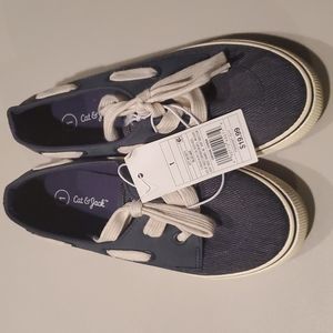 Boys boating shoes